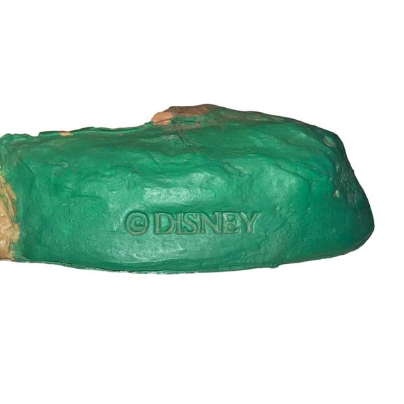 VINTAGE DISNEY -MICKEY AND MINNIE MOUSE - SITTING ON BENCH UNDER TREE WITH CLOCK - Picture 2 of 5